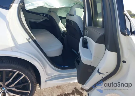 2025 BMW X5 Sdrive40I z USA, uszkodzony, nr VIN 5UX13EU09S9Z84720